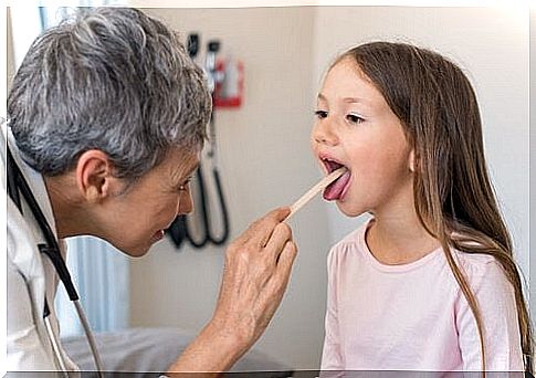 doctor examining girl 